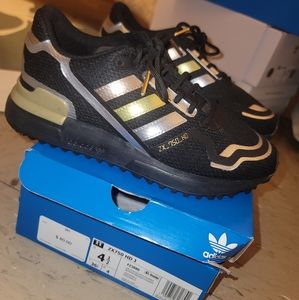 Adidas ZX750